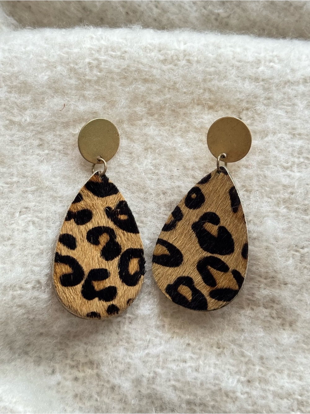 Riah Fashion Leopard Print Teardrop Earrings